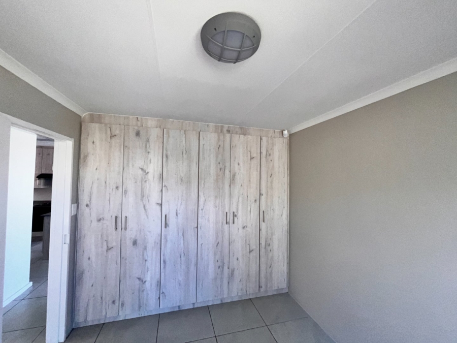 2 Bedroom Property for Sale in Wavecrest Eastern Cape